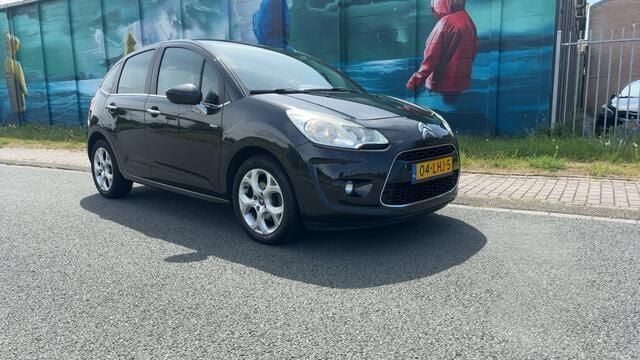 Zwart Gebruikt 2010 Citroën C3 Exclusive Hatchback | € 3.950 (Goede deal) - Afbeelding 1/4