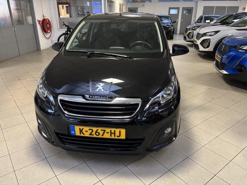 Zwart Gebruikt 2020 Peugeot 108 Active Hatchback | € 9.500 (Eerlijke prijs) - Afbeelding 1/4