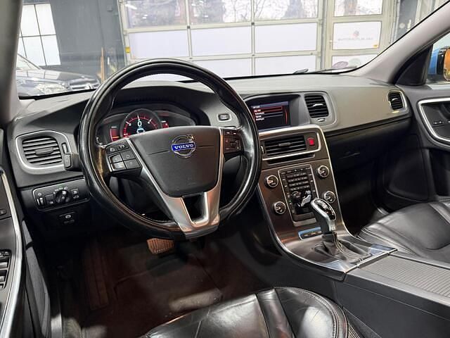 Occasion Volvo V60 Summum 215 PK (158 kW) 2013 Blauw Stationwagen