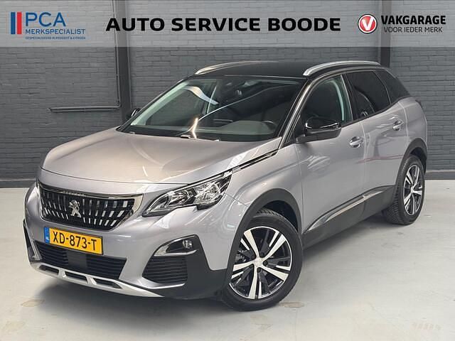 Grijs Gebruikt 2018 Peugeot 3008 Allure SUV | € 14.625 (Eerlijke prijs) - Afbeelding 1/4