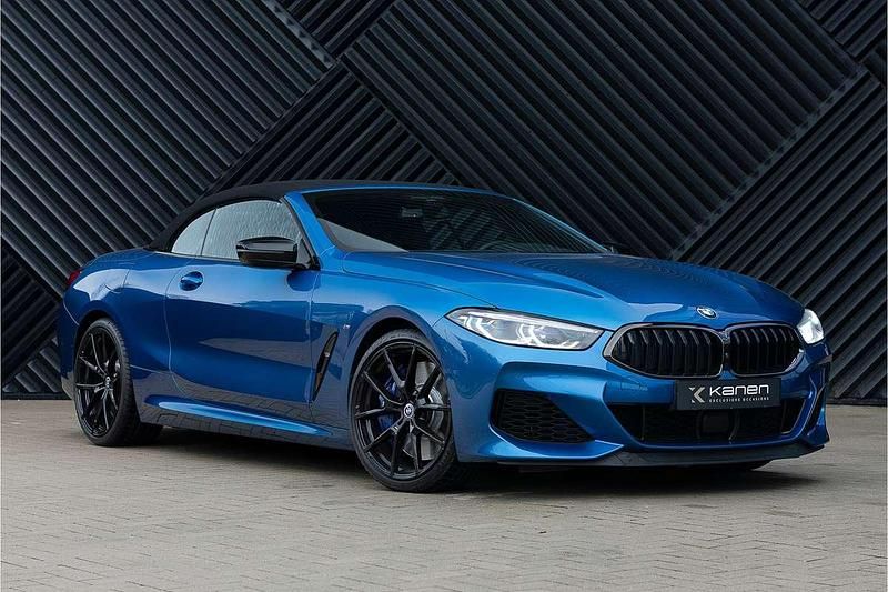 Blauw (metallic) Occasion 2021 BMW M850 M Sport Coupé | € 78.750 (Goede deal) - Afbeelding 1/4