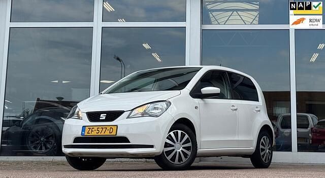Wit Gebruikt 2014 Seat Mii Style Hatchback | € 5.994 (Eerlijke prijs) - Afbeelding 1/3