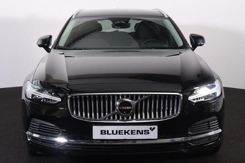 Occasion Volvo V90 Core 349 PK (256 kW) 2025 Zwart Stationwagen