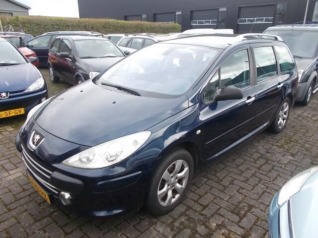 Blauw Gebruikt 2007 Peugeot 307 Premium Stationwagen | € 1.950 (Iets duurder) - Afbeelding 1/2