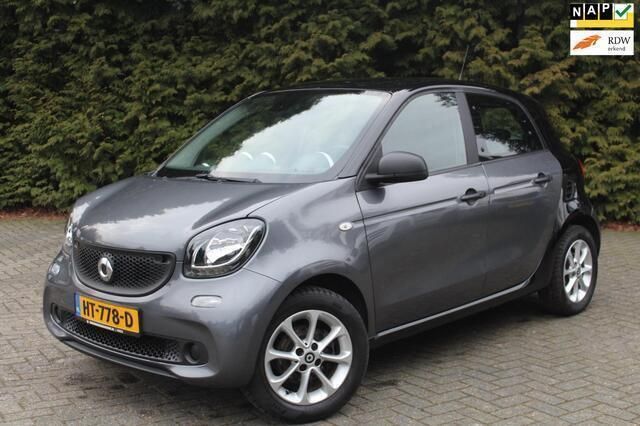 Grijs Gebruikt 2015 Smart ForFour Pure Hatchback | € 4.295 (Eerlijke prijs) - Afbeelding 1/4