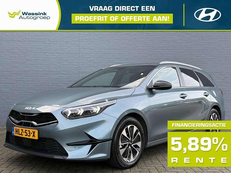 Grijs Gebruikt 2025 Kia Ceed Sportswagon Stationwagen | € 30.700 (Iets duurder) - Afbeelding 1/4