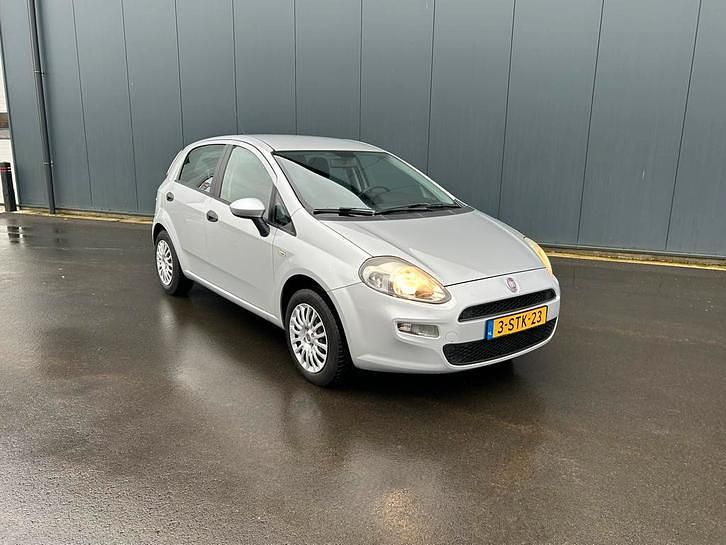 Occasion 2012 Fiat Punto Pop Hatchback | € 3.250 - Afbeelding 1/4