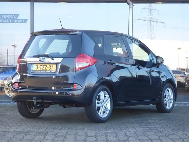 Occasion Subaru Trezia 101 PK (74 kW) 2011 Zwart (metallic) Hatchback