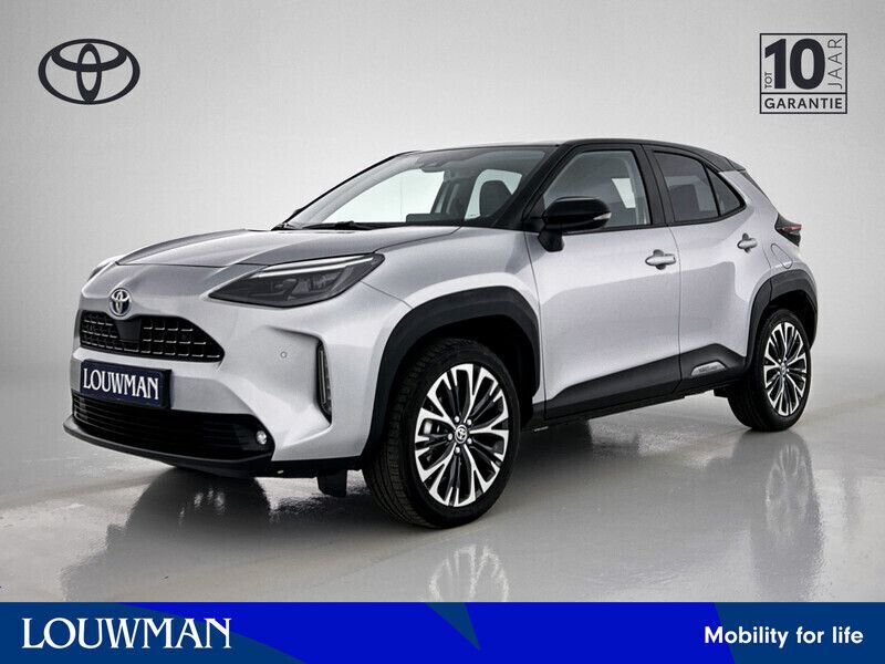 Zilver, metallic lak Gebruikt 2022 Toyota Yaris Cross Executive SUV | € 28.495 (Eerlijke prijs) - Afbeelding 1/3