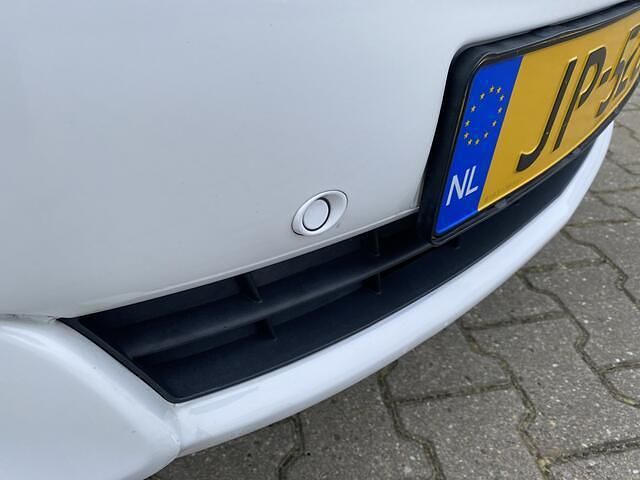 Occasion Opel Meriva 101 PK (74 kW) 2016 Wit MPV