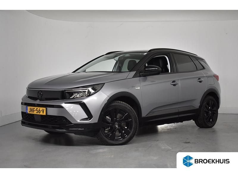 Grijs Occasion 2025 Opel Grandland X SUV | € 27.895 - Afbeelding 1/2