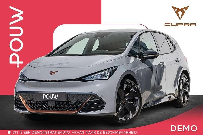Grijs Gebruikt 2025 Cupra Born Hatchback | € 35.900 (Iets duurder) - Afbeelding 1/4