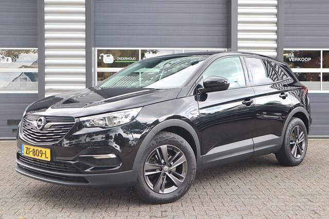 Zwart Occasion 2019 Opel Grandland X Edition SUV | € 13.940 (Eerlijke prijs) - Afbeelding 1/4