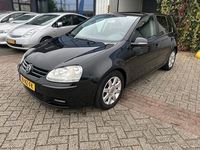 Zwart Gebruikt 2004 VW Golf IV Sportline Hatchback | € 2.750 (Duur) - Afbeelding 1/4