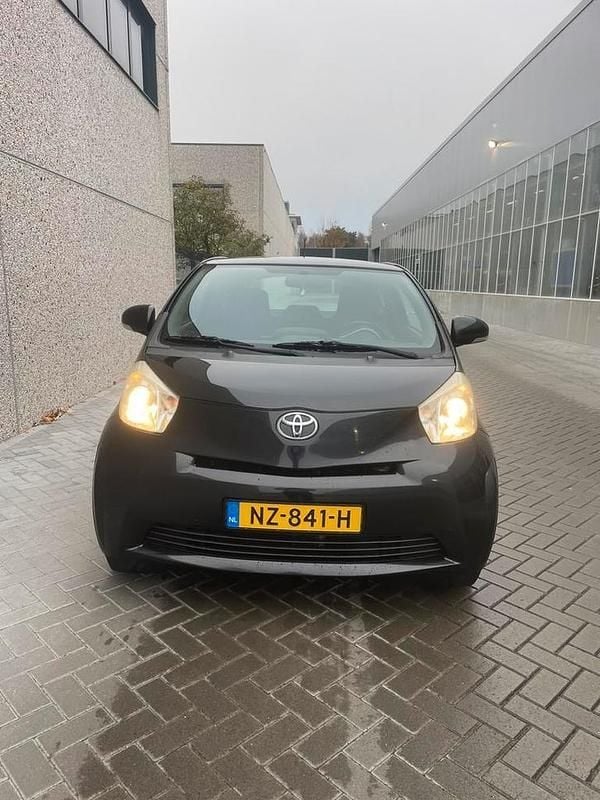 Gebruikt 2009 Toyota iQ Hatchback | € 1.999 (Eerlijke prijs) - Afbeelding 1/4