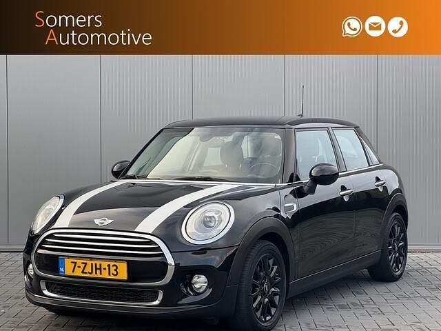 Zwart (metallic) Gebruikt 2015 Mini Cooper Salt Hatchback | € 11.950 (Super prijs) - Afbeelding 1/4