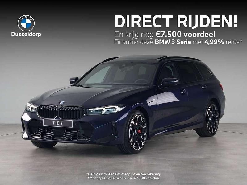 Grijs, metallic lak Gebruikt 2025 BMW 330e Comfort Edition Stationwagen | € 73.500 - Afbeelding 1/4