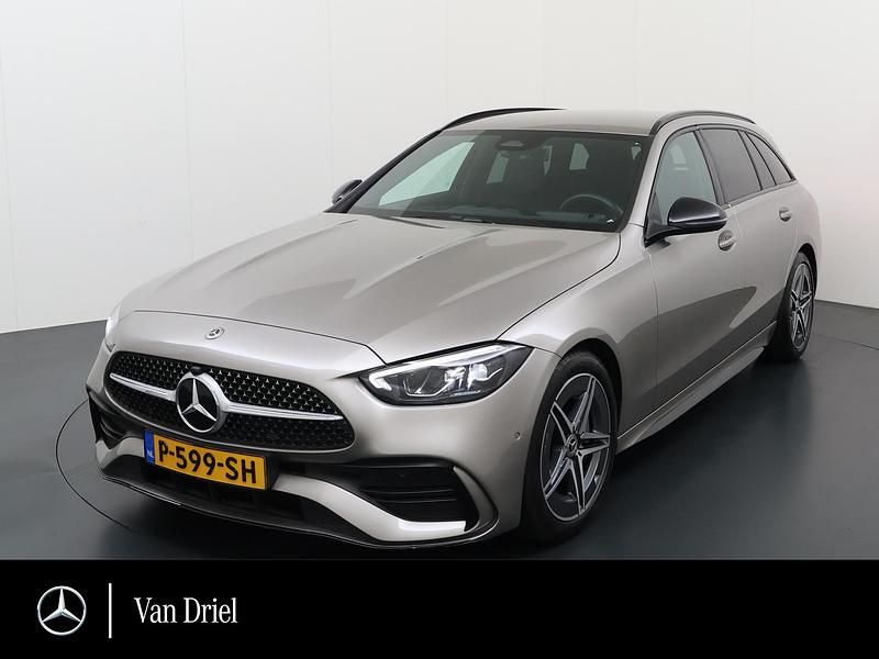 Zilver Occasion 2021 Mercedes C200 AMG line Stationwagen | € 36.500 (Iets duurder) - Afbeelding 1/4