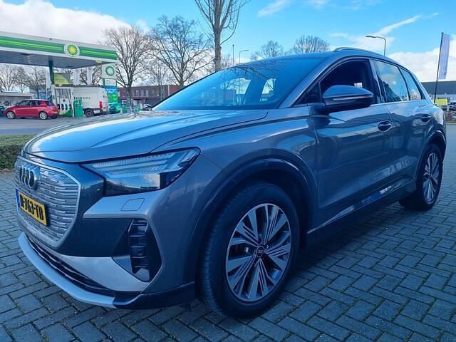 Occasion Audi Q4 e-tron Advanced Plus 150 kW (204 PK) 2021 Grijs (metallic) SUV
