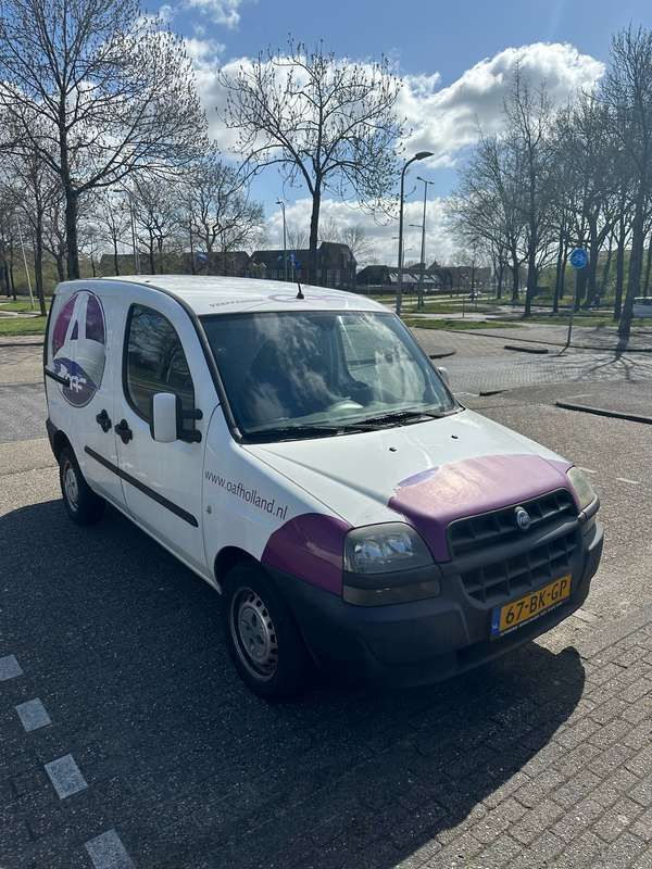 Gebruikt 2003 Fiat Doblò MPV | € 1.500 (Eerlijke prijs) - Afbeelding 1/4