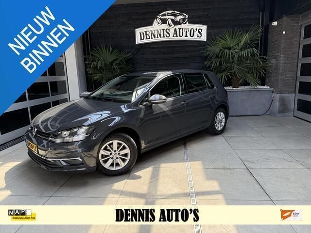 Grijs Gebruikt 2018 VW Golf VII Comfortline Hatchback | € 13.500 (Super prijs) - Afbeelding 1/4