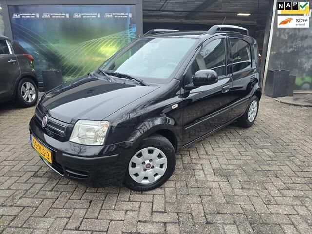 Zwart Gebruikt 2011 Fiat Panda Hatchback | € 3.450 (Eerlijke prijs) - Afbeelding 1/4