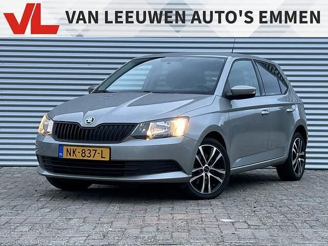 Geel Gebruikt 2015 Skoda Fabia Active Hatchback | € 8.900 (Goede deal) - Afbeelding 1/4