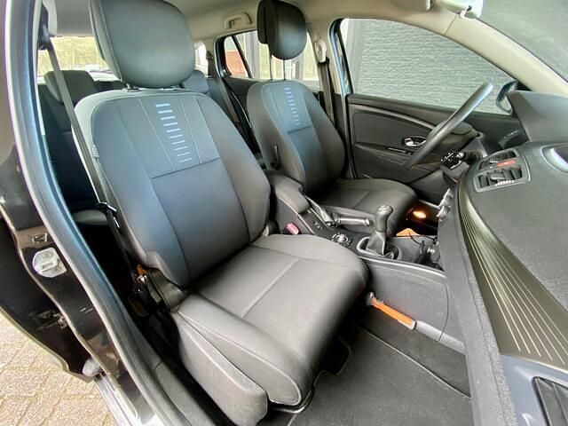 Occasion Renault Mégane GrandTour Expression 101 PK (74 kW) 2010 Zwart Stationwagen