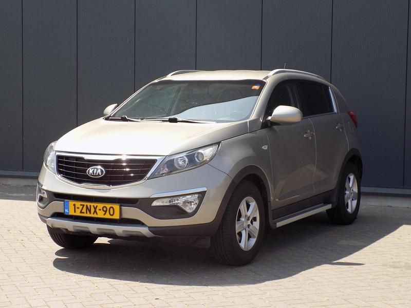 Grijs Gebruikt 2015 Kia Sportage Comfort SUV | € 11.400 (Super prijs) - Afbeelding 1/3