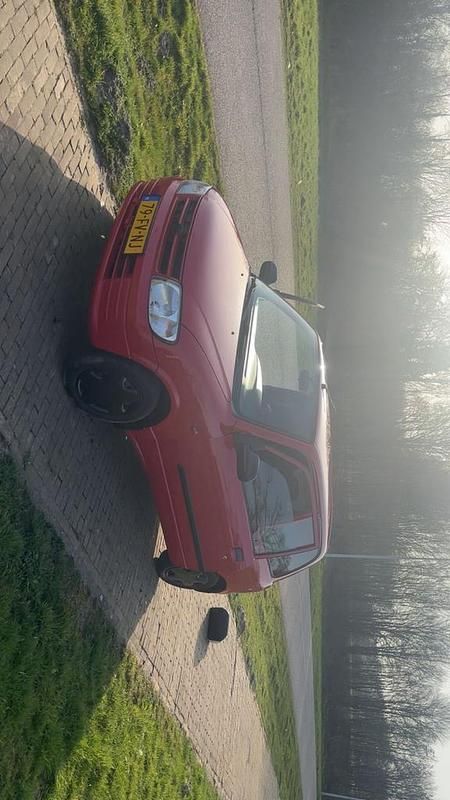 Occasion Daihatsu Cuore 55 PK (40 kW) 2000 Hatchback