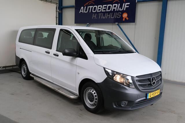 Wit Gebruikt 2019 Mercedes Vito MPV | € 25.450 - Afbeelding 1/4