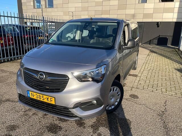 Grijs Occasion 2021 Opel Combo Life Edition Van | € 15.950 (Goede deal) - Afbeelding 1/4