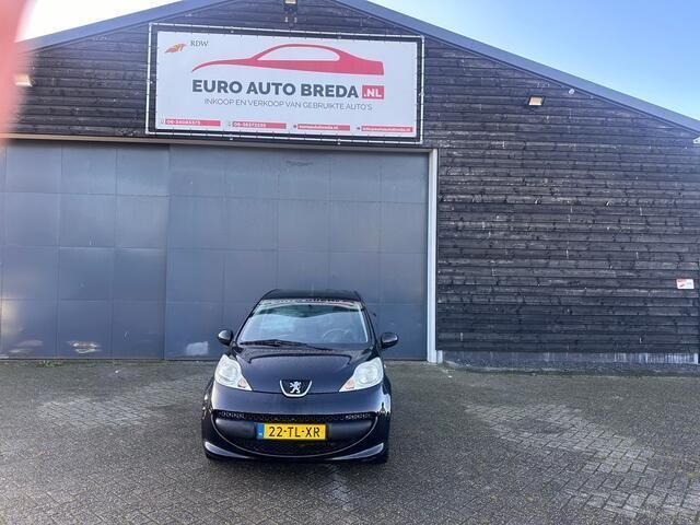 Zwart Gebruikt 2006 Peugeot 107 Hatchback | € 1.995 (Eerlijke prijs) - Afbeelding 1/4