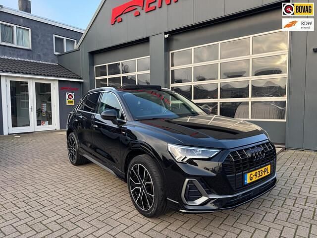 Zwart Gebruikt 2019 Audi Q3 S-Line SUV | € 26.500 (Duur) - Afbeelding 1/4