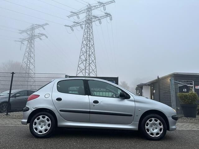 Occasion Peugeot 206 75 PK (55 kW) 2007 Grijs Hatchback