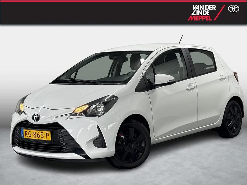 Wit Gebruikt 2017 Toyota Yaris Comfort Hatchback | € 11.950 (Iets duurder) - Afbeelding 1/4