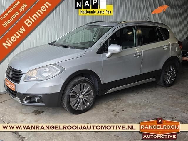 Grijs Gebruikt 2013 Suzuki SX4 S-Cross Exclusive SUV | € 7.995 (Goede deal) - Afbeelding 1/4