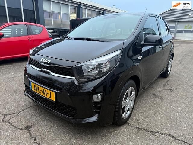 Zwart (metallic) Occasion 2018 Kia Picanto Hatchback | € 9.250 (Goede deal) - Afbeelding 1/4