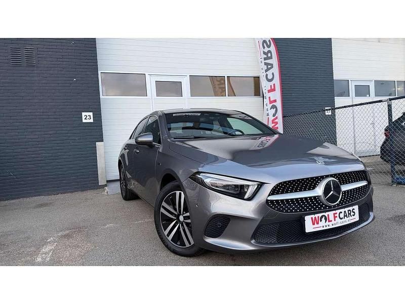 Occasion Mercedes A250 Premium Plus 160 PK (117 kW) 2020 Grijs Sedan