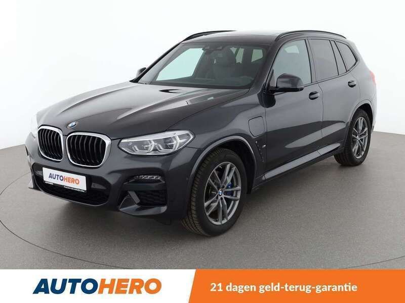 Grijs, metallic lak Gebruikt 2020 BMW X3 M Sport SUV | € 39.649 (Super prijs) - Afbeelding 1/3