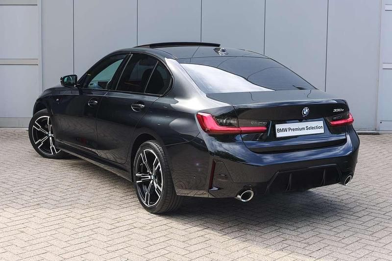 Occasion BMW 330e M Sport 292 PK (214 kW) 2025 Zwart Sedan