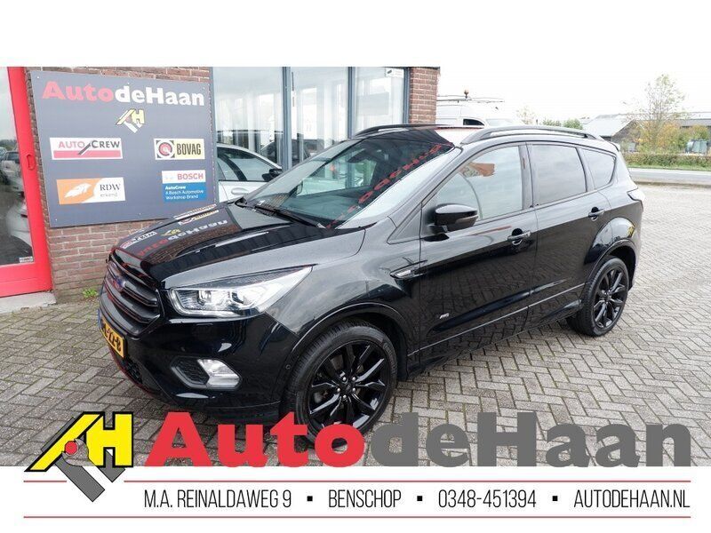 Zwart Occasion 2017 Ford Kuga ST-Line SUV | € 22.995 (Duur) - Afbeelding 1/4