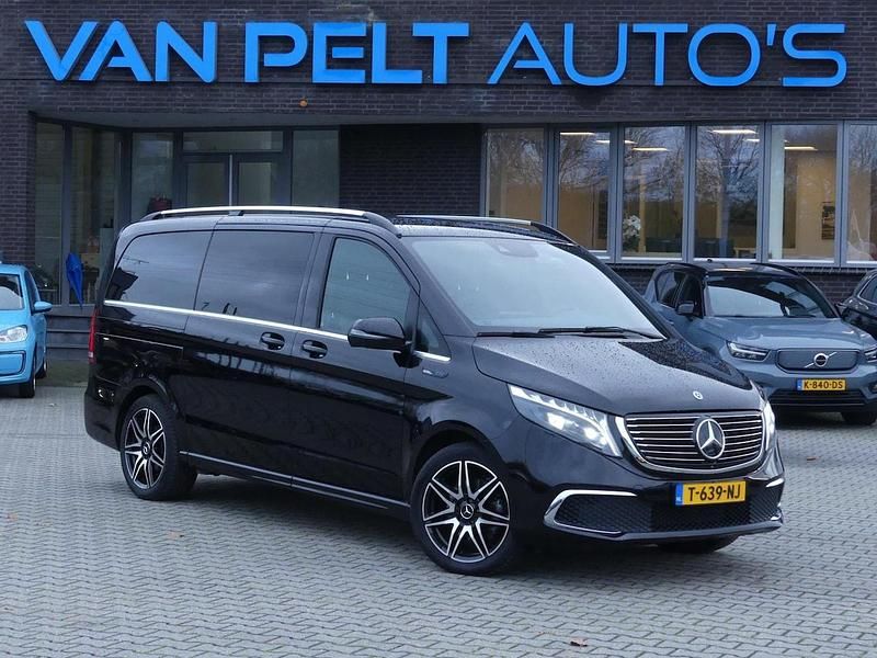 Zwart Gebruikt 2020 Mercedes EQV300 Avantgarde Van | € 47.069 (Duur) - Afbeelding 1/4