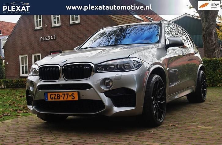 Grijs Occasion 2017 BMW X5 M SUV | € 51.945 (Eerlijke prijs) - Afbeelding 1/4