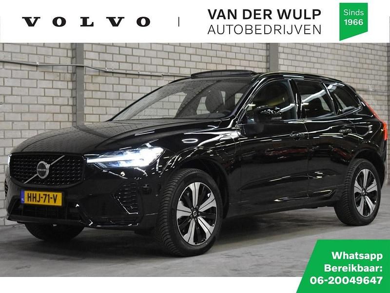 Zwart Occasion 2025 Volvo XC60 Plus SUV | € 57.950 (Eerlijke prijs) - Afbeelding 1/4