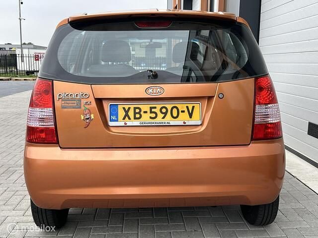 Occasion Kia Picanto LX 65 PK (47 kW) 2005 Oranje Hatchback