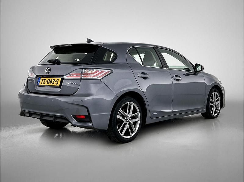Occasion Lexus CT200h 2019 Grijs Hatchback