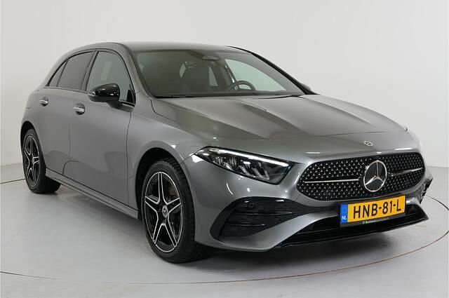 Occasion Mercedes A250 AMG 218 PK (160 kW) 2023 Grijs Hatchback