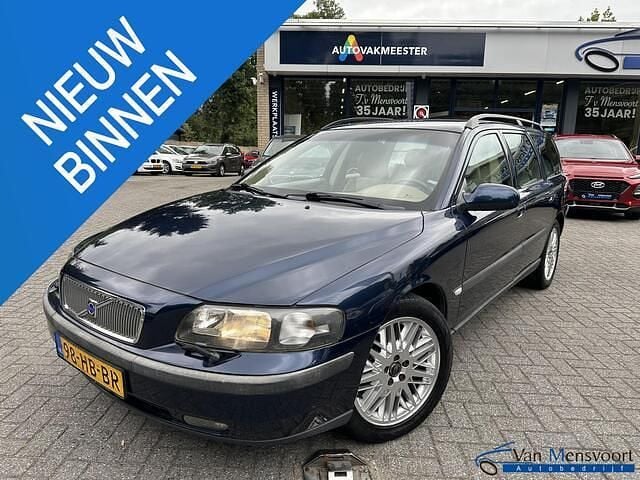 Blauw Gebruikt 2001 Volvo V70 Comfort Stationwagen | € 2.999 (Eerlijke prijs) - Afbeelding 1/4