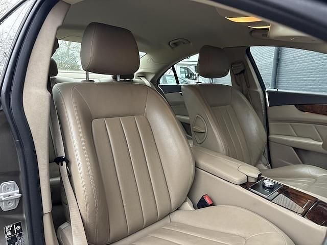 Occasion Mercedes CLS350 265 PK (194 kW) 2013 Grijs Sedan